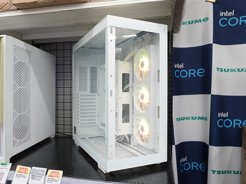 <a href="https://akiba-pc.watch.impress.co.jp/docs/news/news/1550771.html" class="deliver_inner_content i">DeepCool CH780</a>