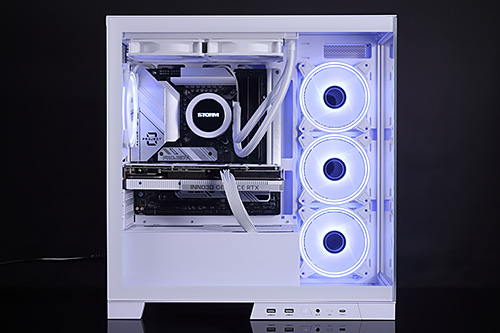 究極の裏配線！特殊設計マザーで新時代を切り開くSTORMのゲーミングPC