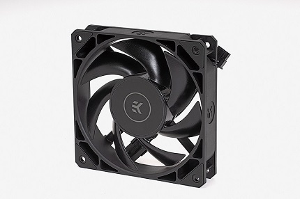 本格水冷の雄が放つハイエンド簡易水冷クーラー「EKWB EK-Nucleus AIO