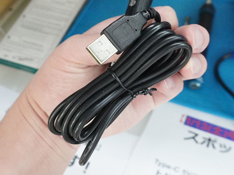USB Type-A（5V/9W）給電対応の「947USB」