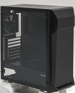 組み込みやすい小型ケース「DeepCool CC560」/小型ながら拡張性に