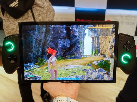 約11インチの大画面“3in1”ポータブルゲーミングPC「ONEXPLAYER X1」が3