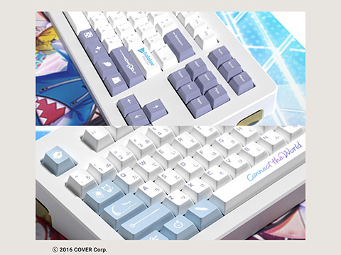 ホロライブEnglishのメンバーが描かれたマウスパッド・キーキャップの