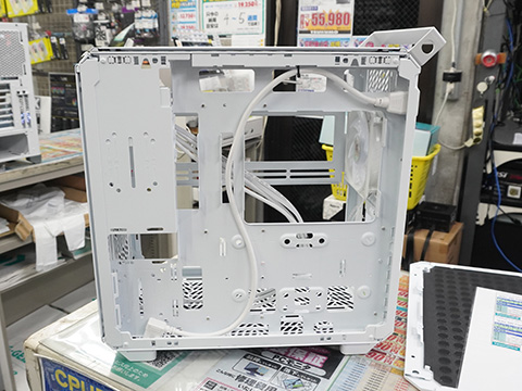 COOLER MASTER PCケースQUBE 500 ホワイト Amazon.com: Cooler Master QUBE 500 Flatpack White High