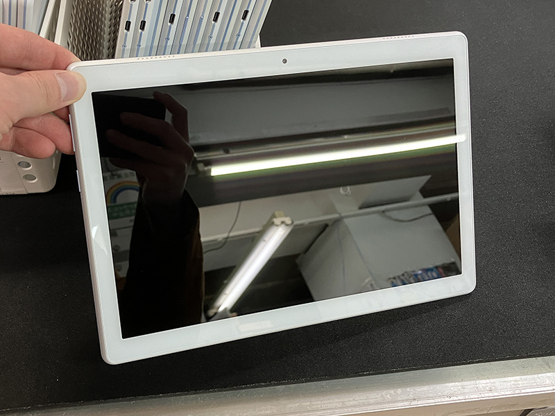 「NEC LAVIE Tab E（TE410）」