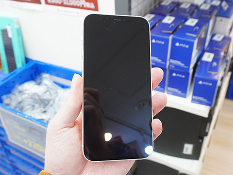 iPhone 12が32,800円から、iPhone 13 Proは67,800円から！秋葉原