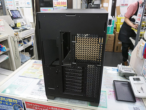 冷却重視のピラーレスフルタワー「Antec Constellation C8」が発売