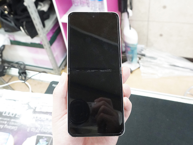 「Galaxy Z Flip3」