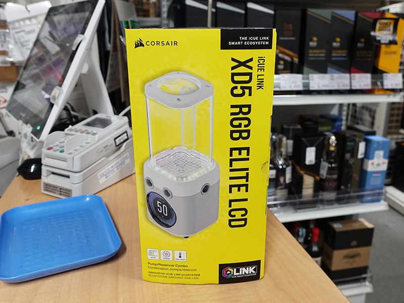 「Hydro X Series iCUE LINK XD5 RGB ELITE LCD」