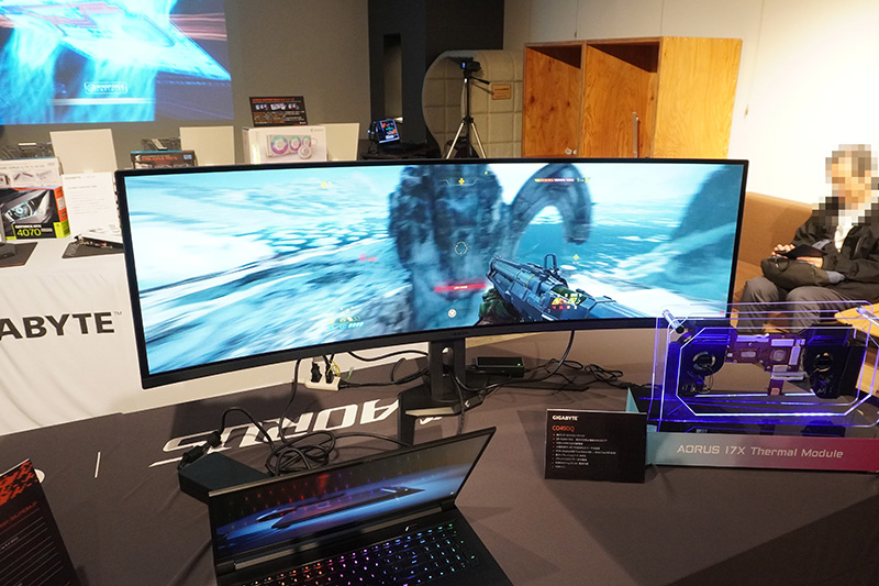 発売済みの「<a href="https://akiba-pc.watch.impress.co.jp/docs/news/news/1563832.html" class="deliver_inner_content i">CO49DQ</a>」も展示されていました。