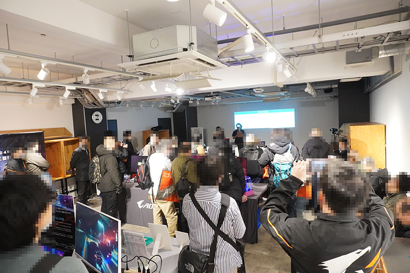 会場には多くの参加者が来場していました