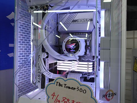 Thermaltakeの八角柱デザインPCケース「The Tower 300」が近日発売
