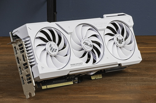 ASUS製グラボ ASUSよりRTX 2080搭載グラボ｢TURBO-RTX2080-8G｣発売