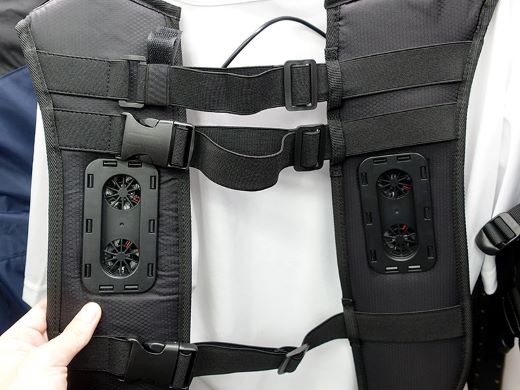 高所現場でも使える「ハーネス対応冷蔵ベスト」がサンコーから