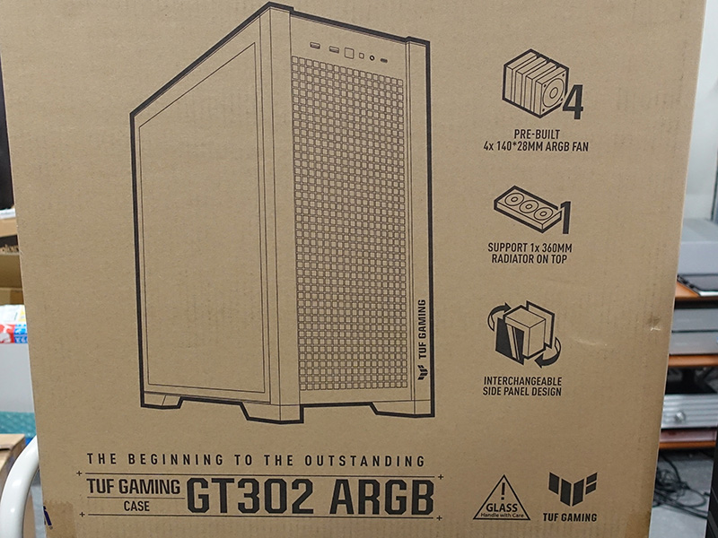 右サイドにガラスパネルを装着したイメージ