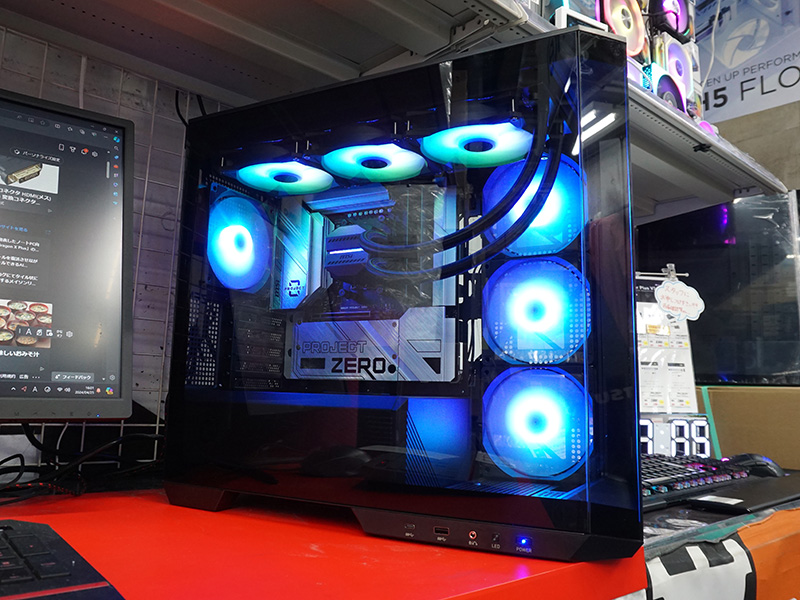 <a href="/shop/at/99ex.html">TSUKUMO eX.</a>は「PROJECT ZERO」の展示を実施