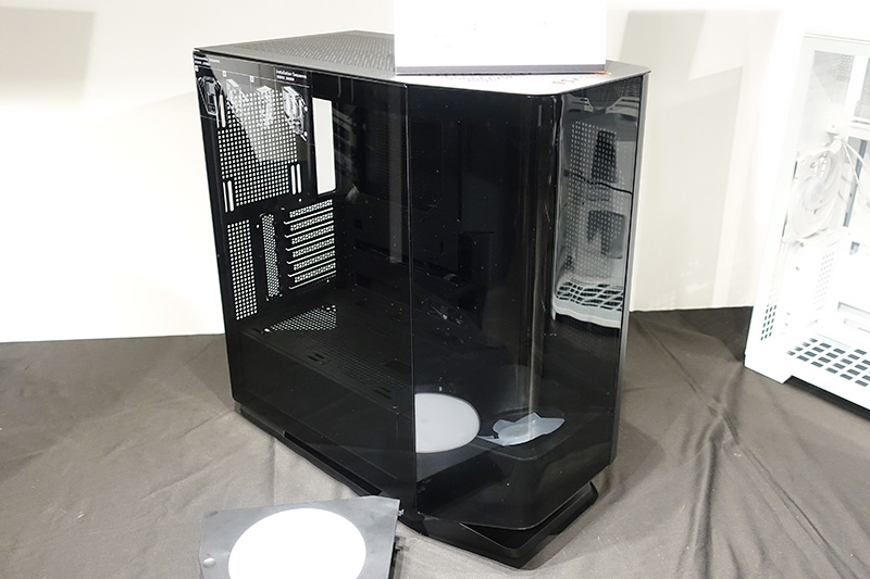 COUGAR FV270（想定売価27,800円）