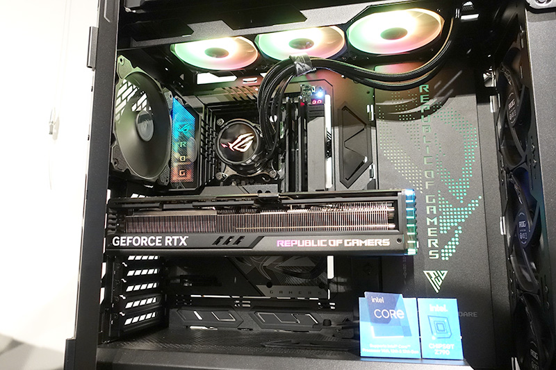 5月発売予定のROG Hyperion GR701 BTF Edition