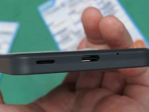 AQUOS wish 5G チャコール 64GB A104SH ネットワーク○ AQUOS wish｜価格比較・最新情報 - 価格.com