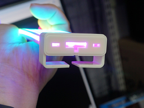 内部電源ケーブル用のARGB LEDカバーがアイネックスから - AKIBA