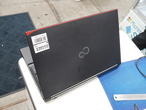 第10世代Core i5搭載の「LIFEBOOK」が34,800円！1年保証付きの中古品