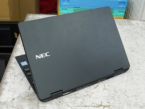 第8世代Core mやWindows 11 Pro搭載の12.5型ノートPCが12,800円！中古