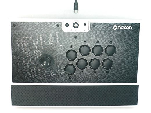 三和電子パーツ採用アケコン「Nacon DAIJA」が23日発売 - AKIBA PC