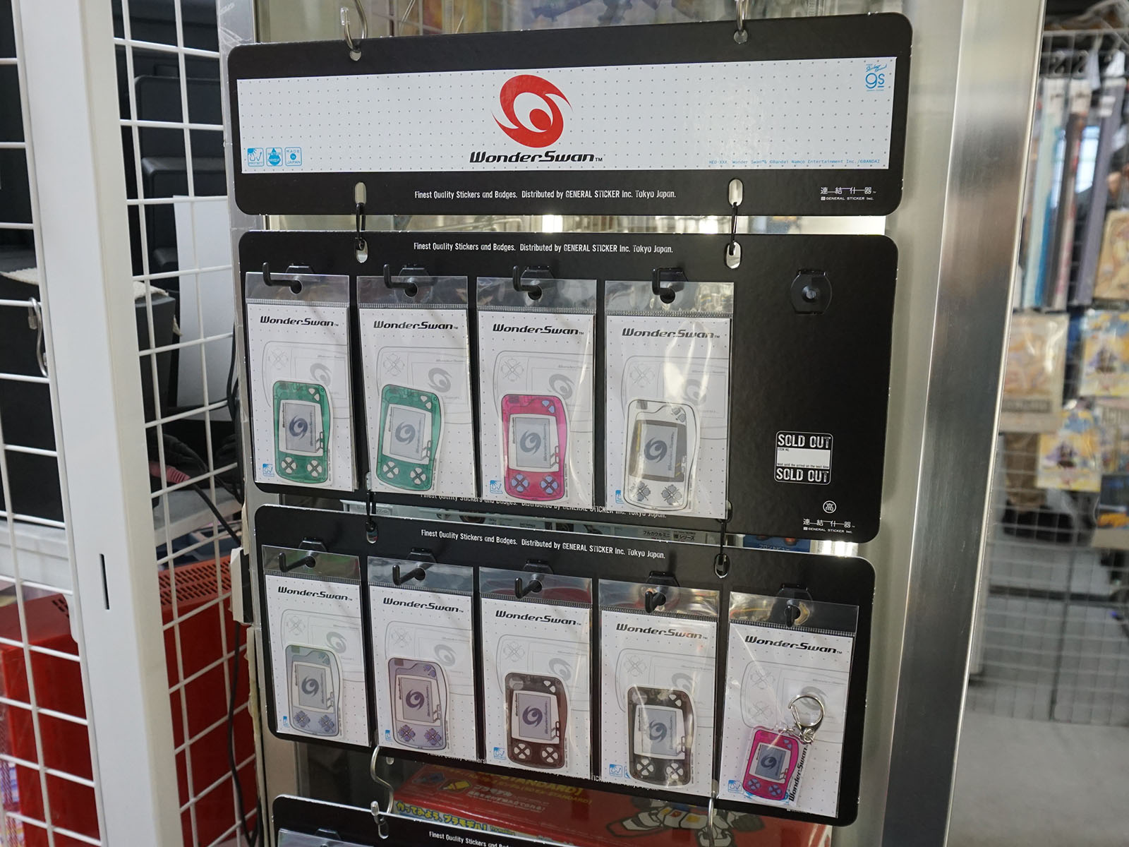 4月から販売しているぷよぷよなどのグッズも在庫は残りわずか(現時点で再入荷予定は無し)
