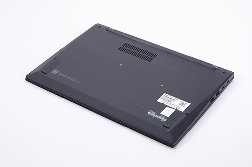 ThinkPad X1 Carbon Gen 9 (2021)」の真の性能引き出すSSD換装