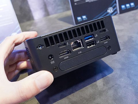 わ*け様 NUC11TNHi3 ベアボーンキット　中古品 わ*け様 NUC11TNHi3 ベアボーンキット 中古品