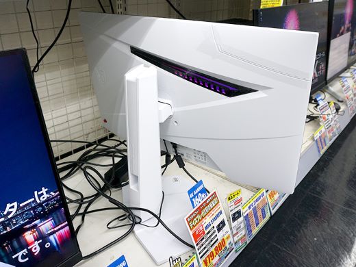 MSIの白い27インチ4Kゲーミングモニター「MAG 274URFW」が入荷