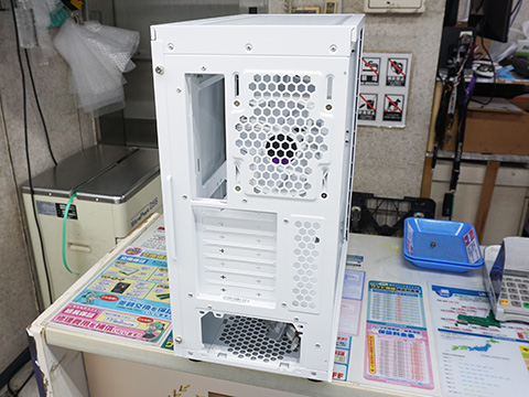 Cooler Masterの背面コネクタ対応ケース「MasterBox 600」が発売、価格