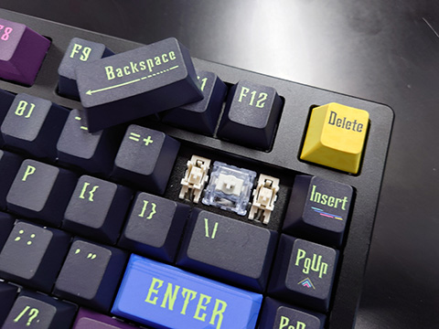 ラピットトリガー対応の75%キーボード「VXE ATK RS7 RGB/PRO」が