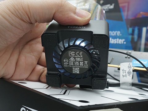 TeamのM.2 SSD用クレードル「T-CREATE CLASSIC E31」が近日入荷、円筒