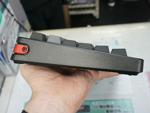 超高速レスポンスをうたう75%ゲーミングキーボード「DrunkDeer