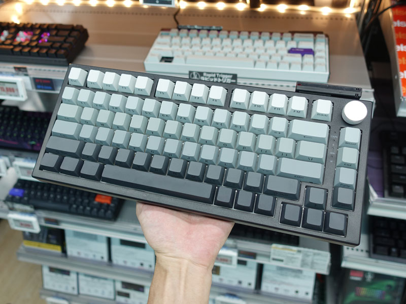 VGN A75