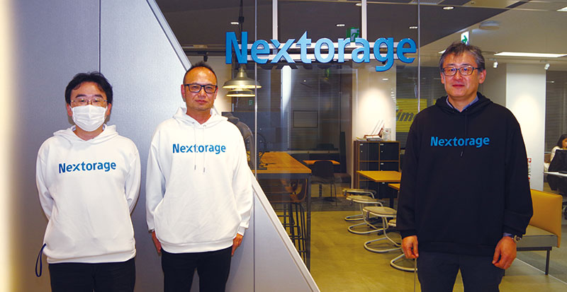 （右から）Nextorageの正田雅裕氏、竹内 健氏、斎藤健一氏