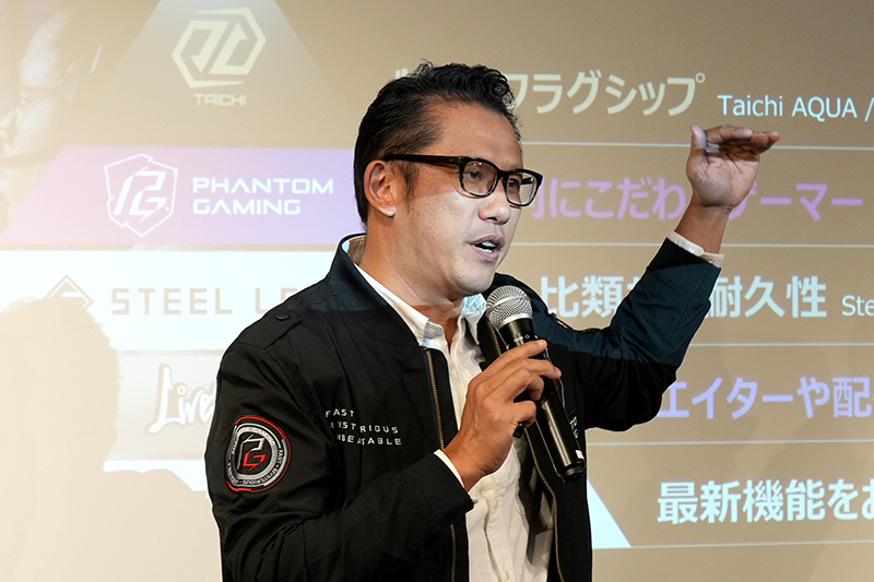 Chris氏