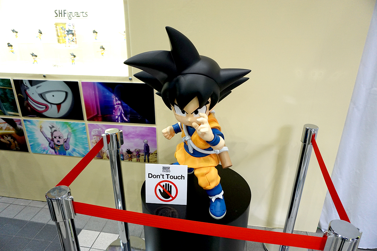 ベルサール秋葉原ではアニメ・ゲームや特撮、洋画などのフィギュアを展示