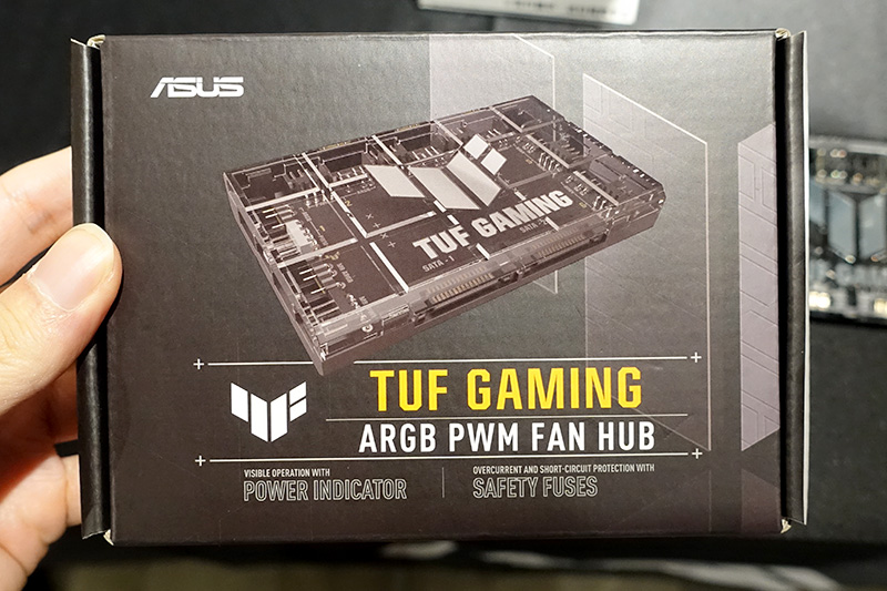 TUF GAMING ARGB PWM FAN HUB