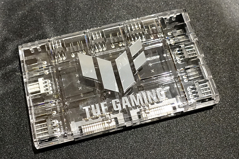 TUF GAMING ARGB PWM FAN HUB