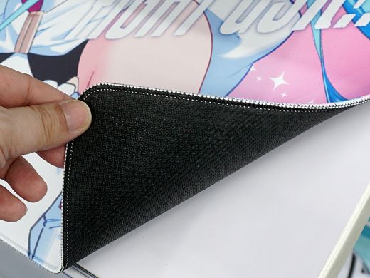 【新品未開封品】ゲーミングマウスパッド Ver レーシングミク2024 Amazon.co.jp: ゲーミングマウスパッド Ver レーシングミク2024