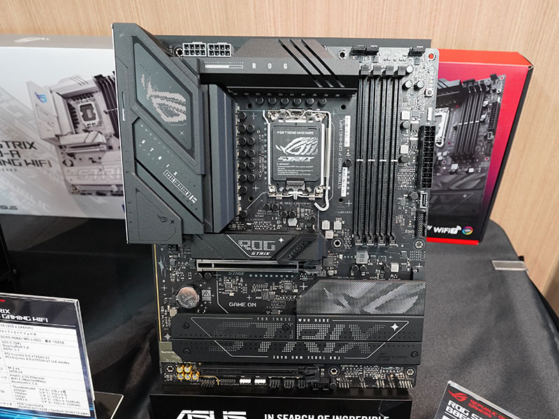 「ROG STRIX B860-F GAMING WIFI」
