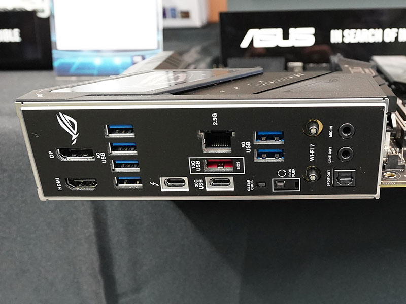 「ROG STRIX B860-F GAMING WIFI」