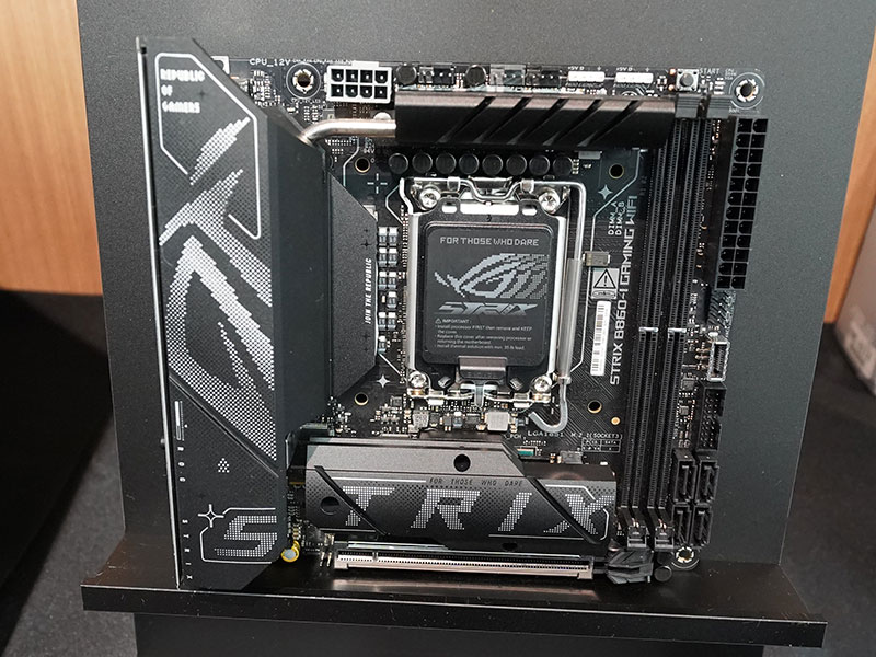 「ROG STRIX B860-I GAMING WIFI」