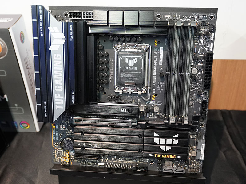 「TUF GAMING B860M-PLUS WIFI」