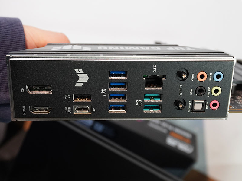 「TUF GAMING B860M-PLUS WIFI」