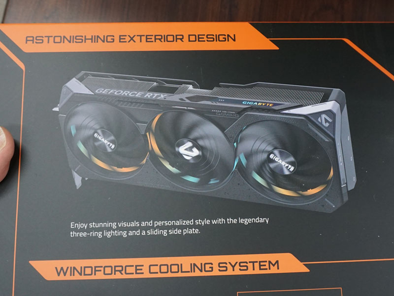 GIGABYTE GeForce RTX 5080 GAMING OC 16G