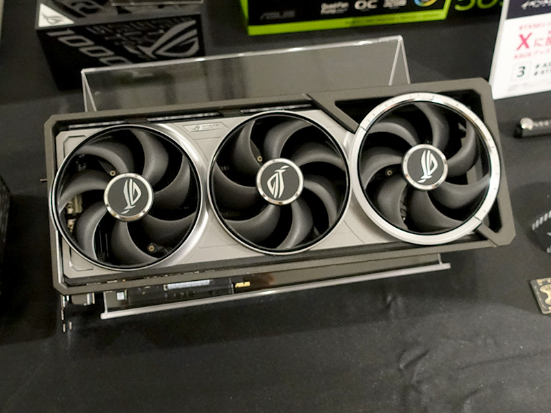 ROG-ASTRAL-RTX5090-O32G-GAMING