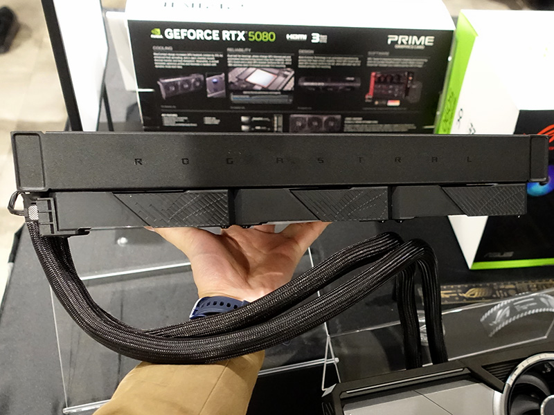 空冷モデルよりもさらに高い冷却性能を実現